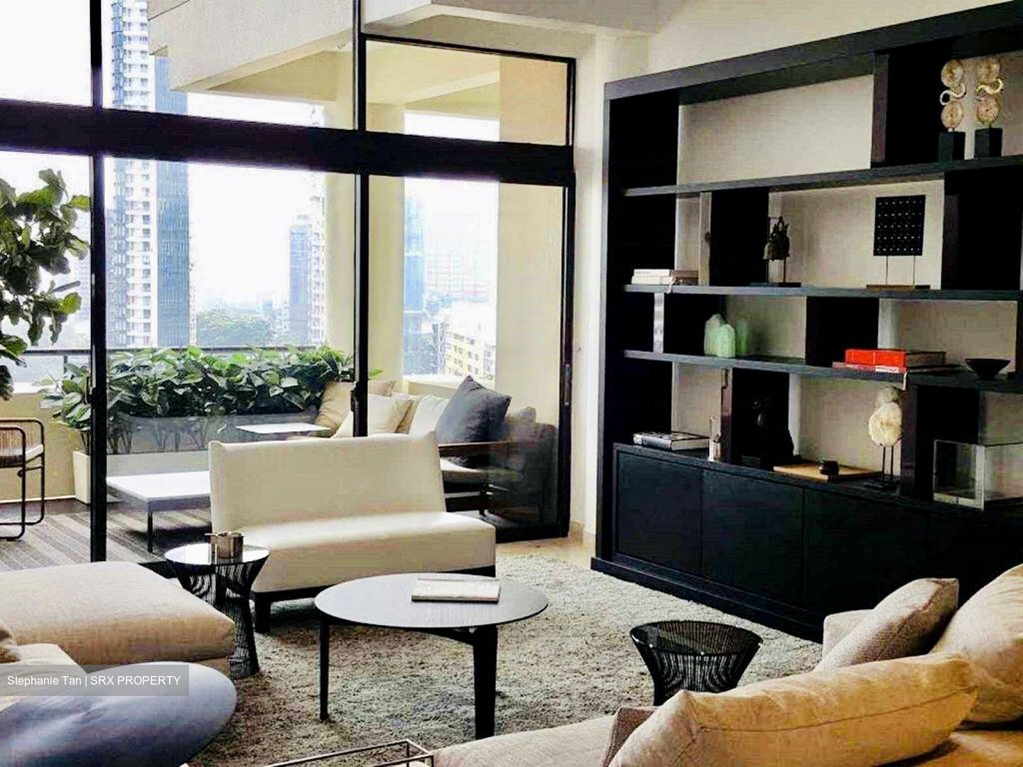 The Colonnade (D10), Condominium #450668851